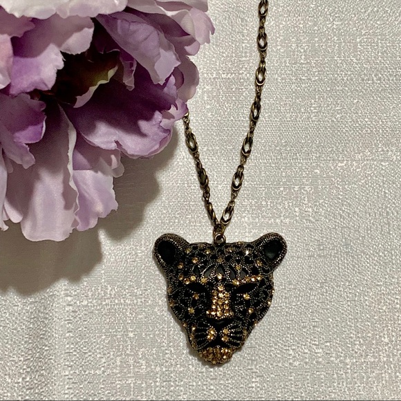 Rhinestone Encrusted Leopard Necklace - Picture 4 of 7